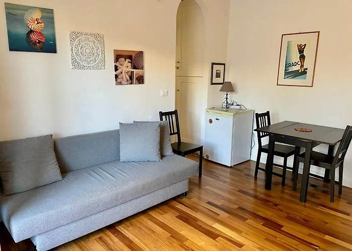 Isola Del Sole & Dionea Apartment