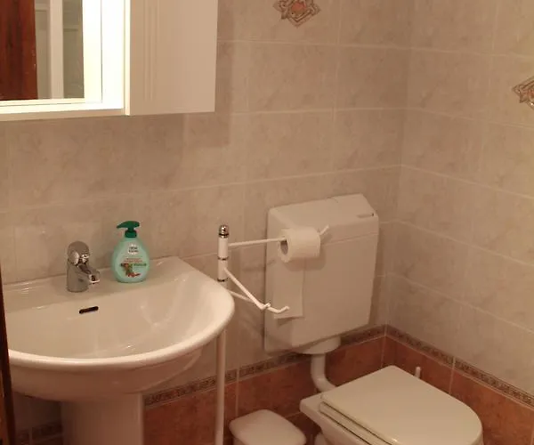 Isola Del Sole & Dionea Apartment *