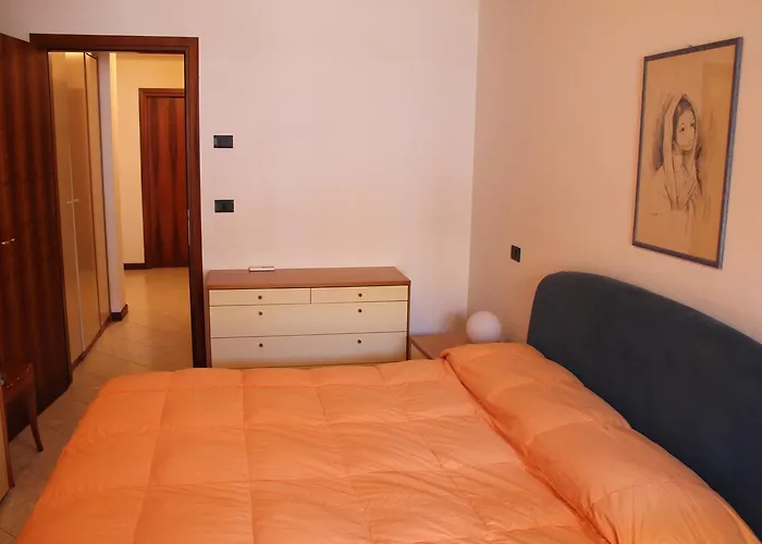 Isola Del Sole & Dionea Apartment *